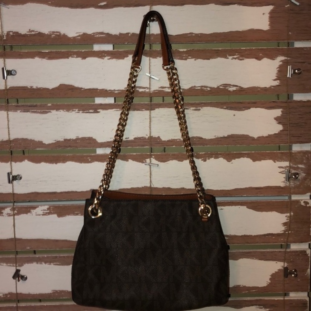 Used Michael kors purse
